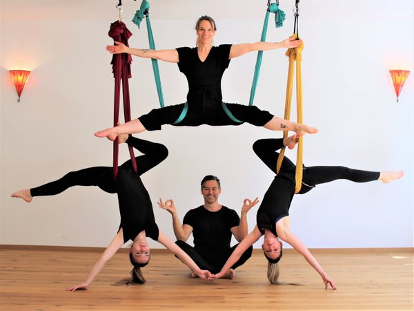 ONLINE - Aerial Yoga Teacher Training Basic